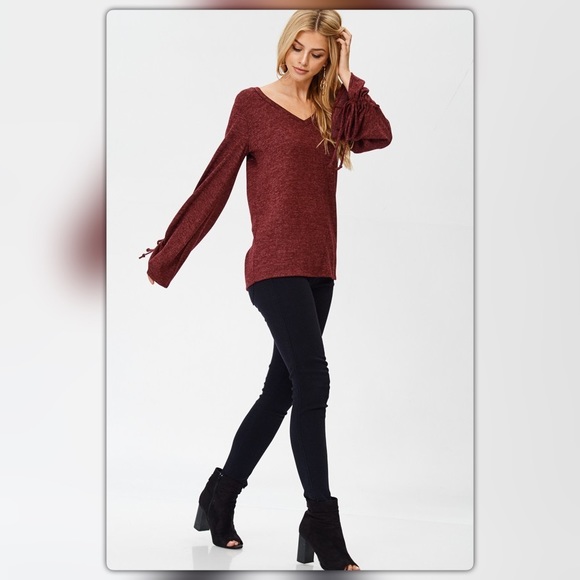The NEW Boutique Sweaters - Burgundy V-Neck Oversized Sweater
